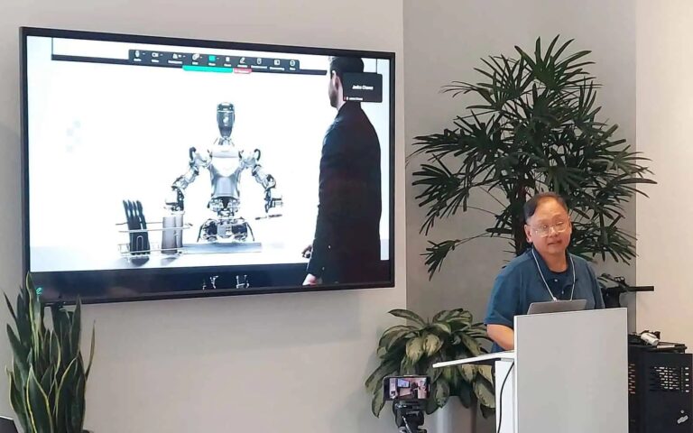 Dr. Albert Hu presents A.I. Robotics technology at LinkedIn HQ